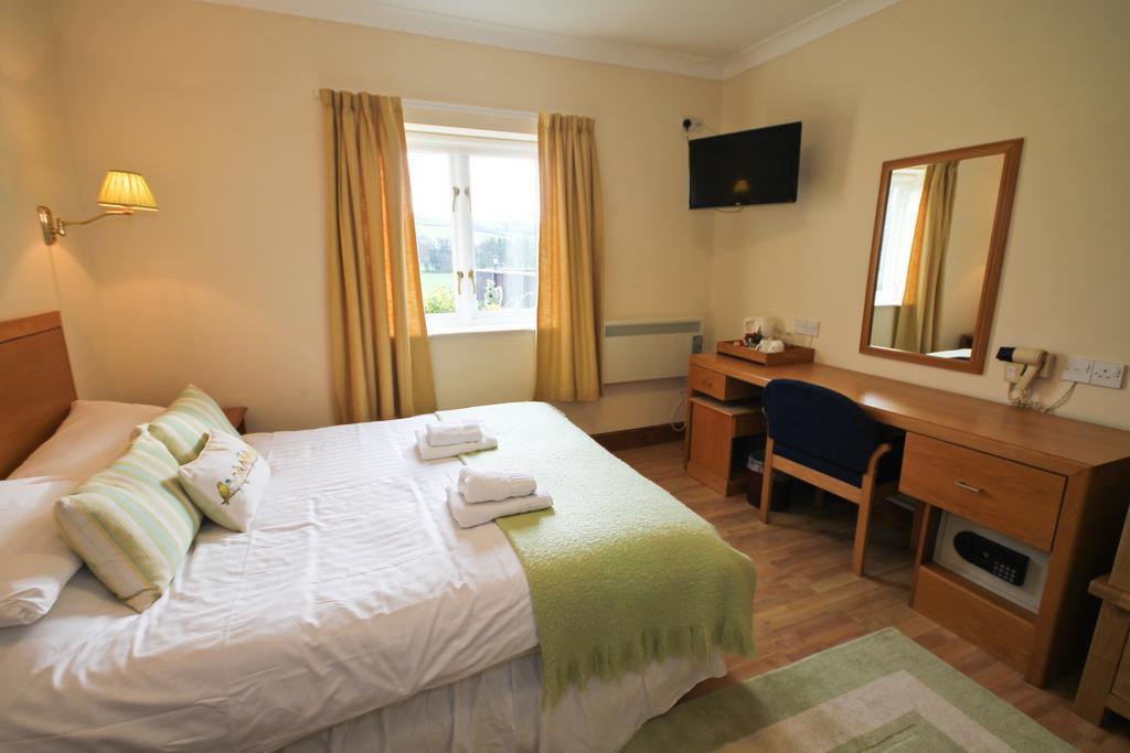 Llety Ceiro Guesthouse Aberystwyth Exteriör bild